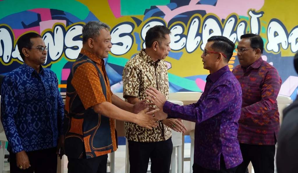 Bupati Klungkung I Made Satria saat melakukan audiensi bersama Wakil Menteri Sosial Agus Jabo Priyono di Kantor Kementerian Sosial RI, Jakarta Pusat.