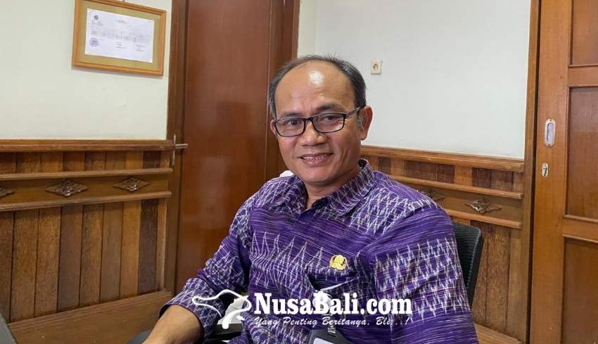 Suasana operasional bus Trans Metro Dewata yang melayani rute perjalanan harian di kawasan perkotaan Bali.