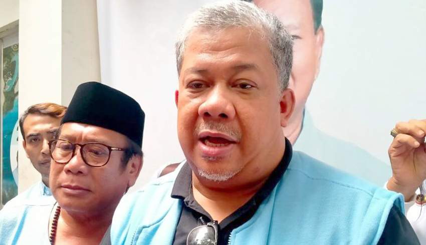 Wakil Ketua Umum Partai Gelora Fahri Hamzah saat menyampaikan keterangan pers mengenai pentingnya pembentukan peradilan etika bagi penyelenggara negara di Jakarta.