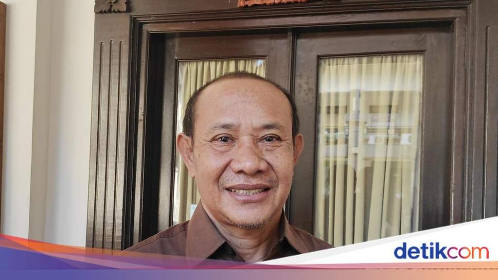 Kantor Komisi Pemilihan Umum (KPU) Kabupaten Badung di Bali yang merekam aktivitas pemutakhiran data pemilih berkelanjutan.