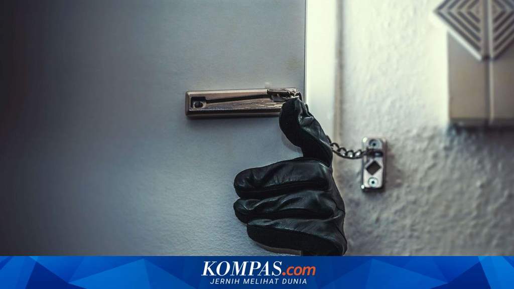 Suasana penyelidikan di lokasi kejadian perkara kasus amuk massa di Kabupaten Tabanan, Bali, yang melibatkan terduga pelaku pencurian.